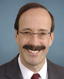 Official portrait of Eliot L. Engel