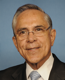 Portrait of Rubén Hinojosa