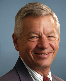 Portrait of Thomas E. Petri